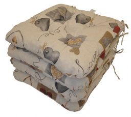 Sedadlo UNI Maxi s motívom srdca LOVE - sada 4 kusov