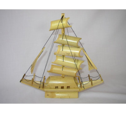 Bambusová loď