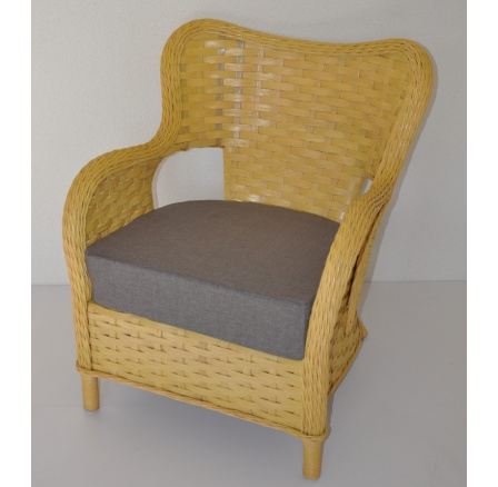 Ratanové kreslo Tokyo medové polster sivý melír