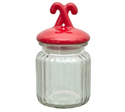 Pohár s viečkom v tvare červených tyčiek