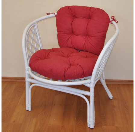 Ratanové kreslo Bahama s bielym vankúšom s vínovými prvkami