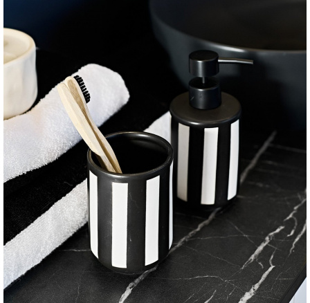 Kúpeľňový hrnček ZENA pruhovaný 7.8x11 cm 895031 Kúpeľňový hrnček ZENA pruhovaný 7.8x11 cm 895031