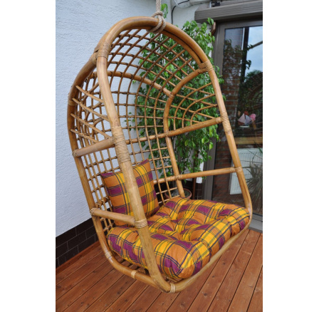 Vankúš na zavesenie hojdacej okrovej kocky