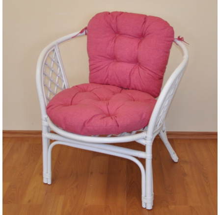 Ratanové kreslo Bahama biely vankúš malinové zvýraznenia