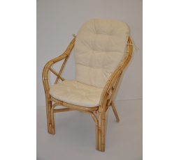 Ratanové kreslo Adelaide s béžovým vankúšom