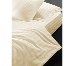 Hotelové obliečky 140x220, 70x90cm Atlas gradl smotanový - česaný 145g/m2, prúžok 2cm nitkový gombík