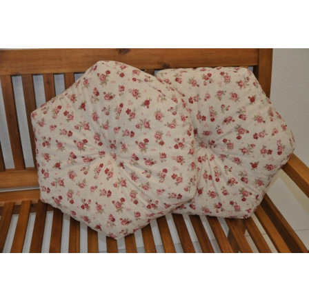 Súprava vankúšov s motívom hviezdy a ruže 2 kusy