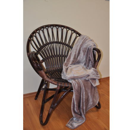 Ratanové kreslo Lentera hnedé plus deka