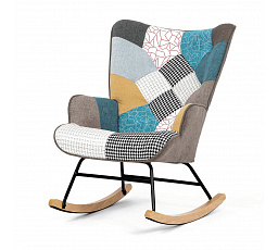 Hojdacie kreslo, poťah patchwork látka, drevené nohy, masív kaučukovník
